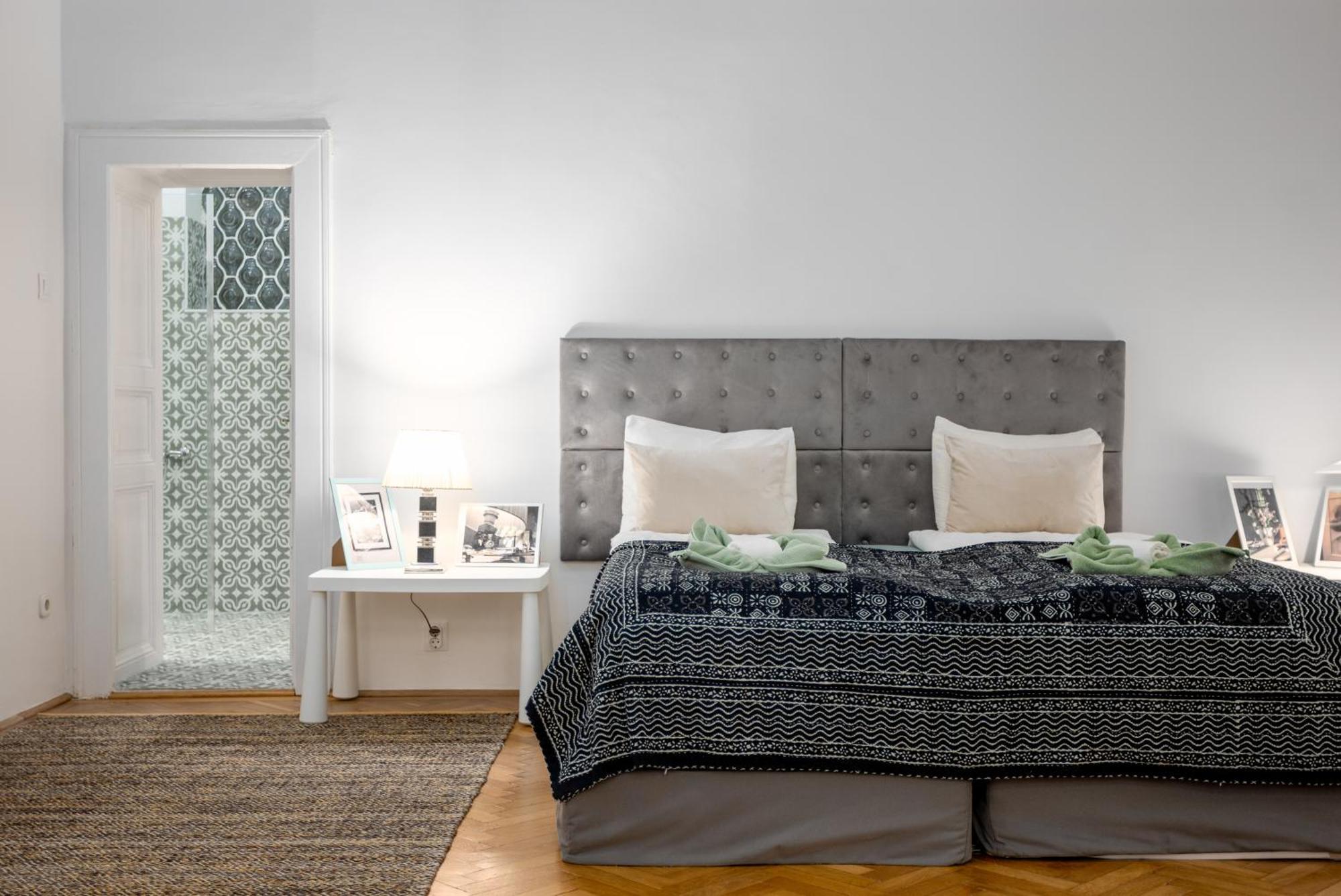 Bohemien Apartment ブダペスト エクステリア 写真